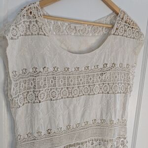 Medium Creme Crochet Lace Blouse With Matching Cami Short Cap Sleeve Top Shirt